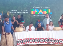 Ministra dos Povos Indígenas visita aldeia em MS