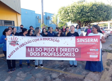 Sindicalistas da Educação em Greve em Pedro Gomes lutam pelo Piso da categoria